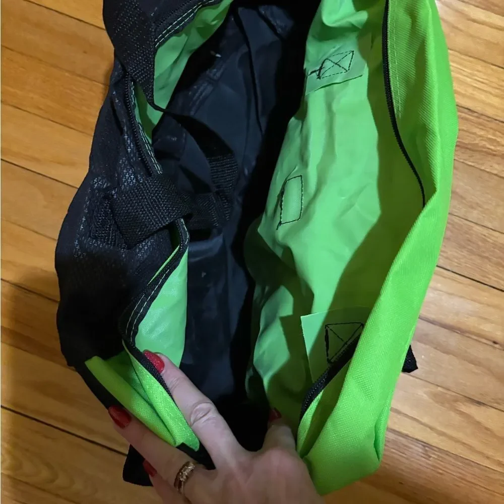 Veteran Green and Black Men's Bag